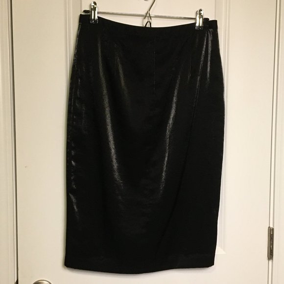 Ladakh Dresses & Skirts - Ladakh Metallic Black Pencil Skirt L